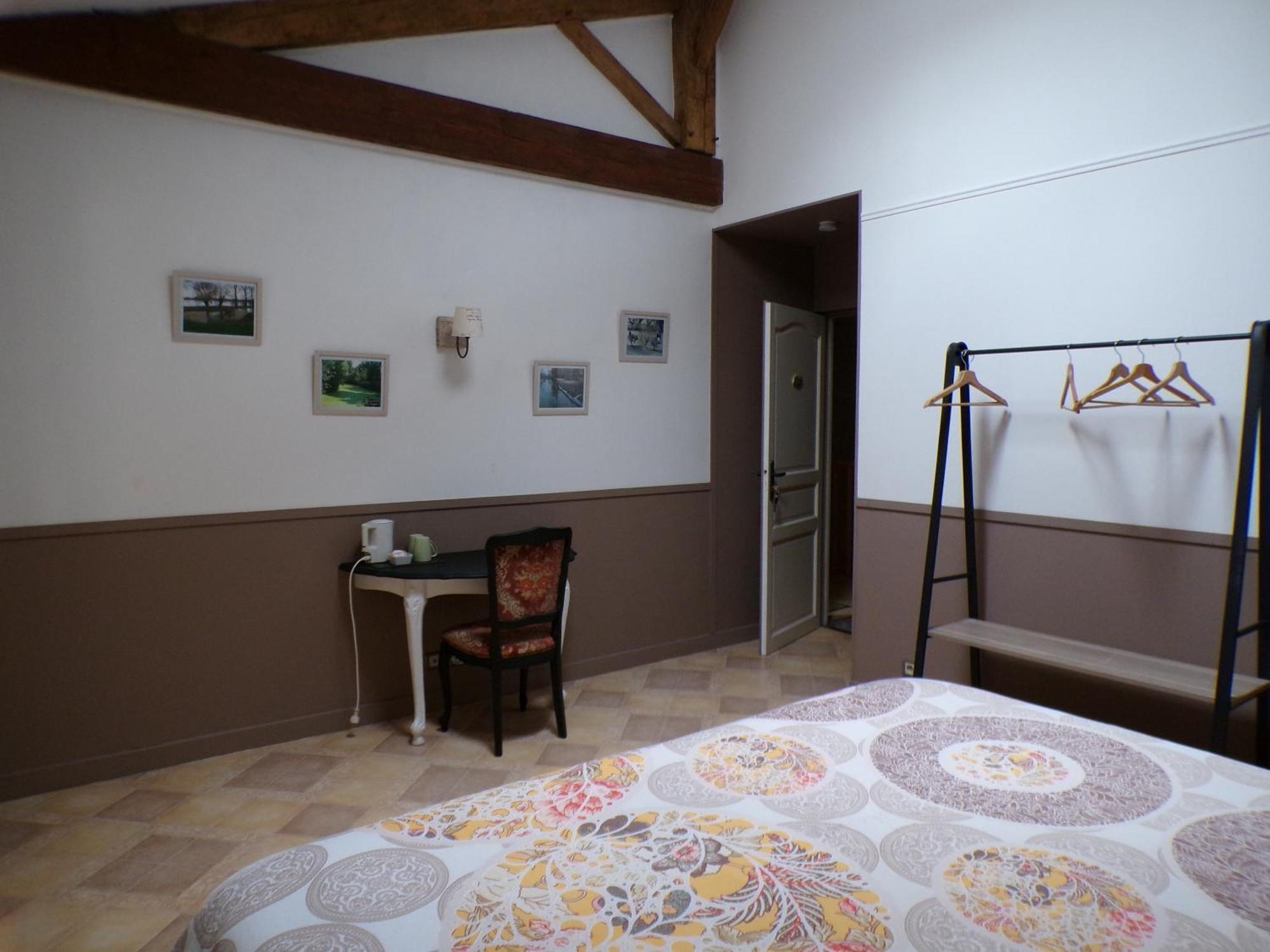 Le Logis De La Venise Verte Saint-Hilaire-la-Palud Esterno foto